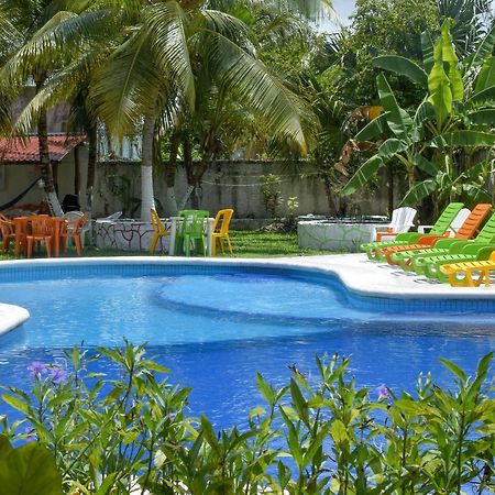 Amigos Hostel Cozumel Luaran gambar